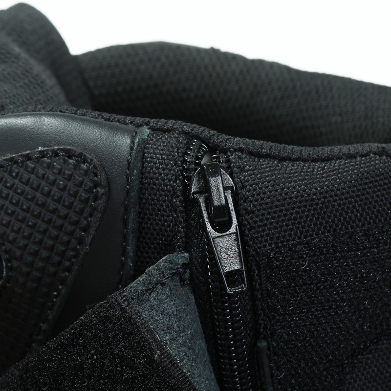 Safety Shoes Boots - Product Description